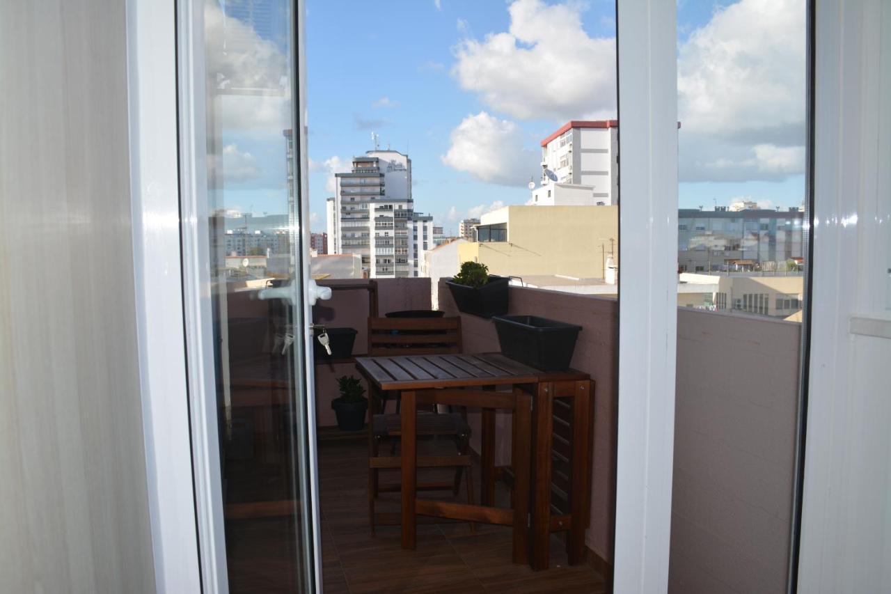 M&H Loft - Apartamento T2 Em Setúbal Zewnętrze zdjęcie