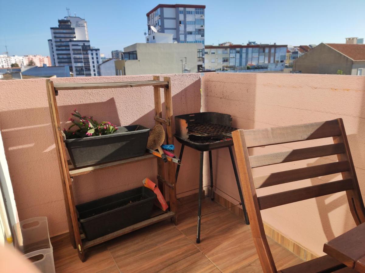 M&H Loft - Apartamento T2 Em Setúbal Zewnętrze zdjęcie